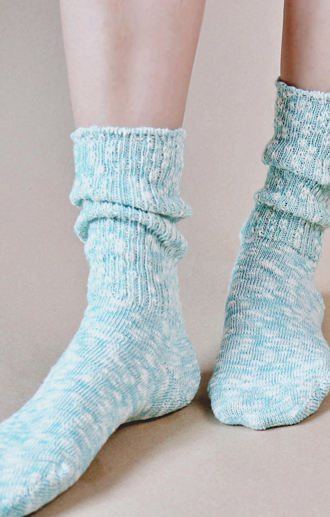 TABBISOCKS brand Organic Cotton Slub Crew Socks in Turquoise