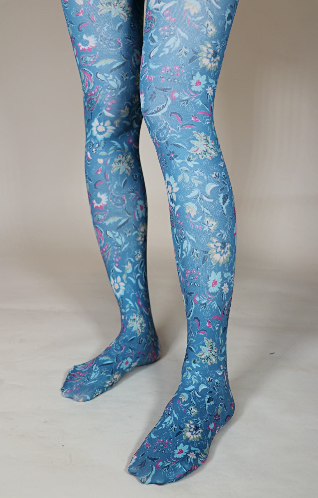 Paisley Patterned Tights – Tabbisocks
