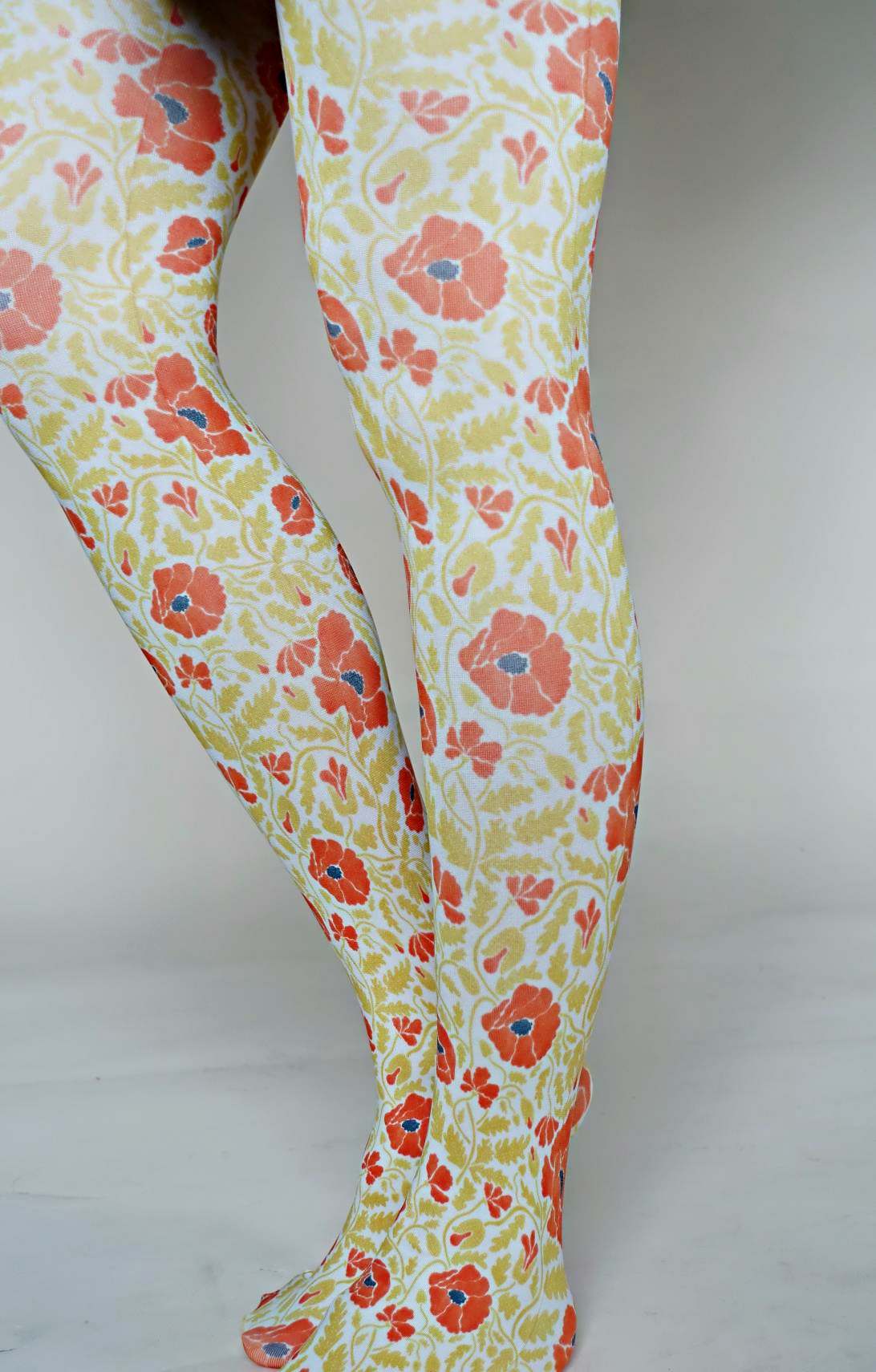 Mediterranean style Poppies Tights – Tabbisocks
