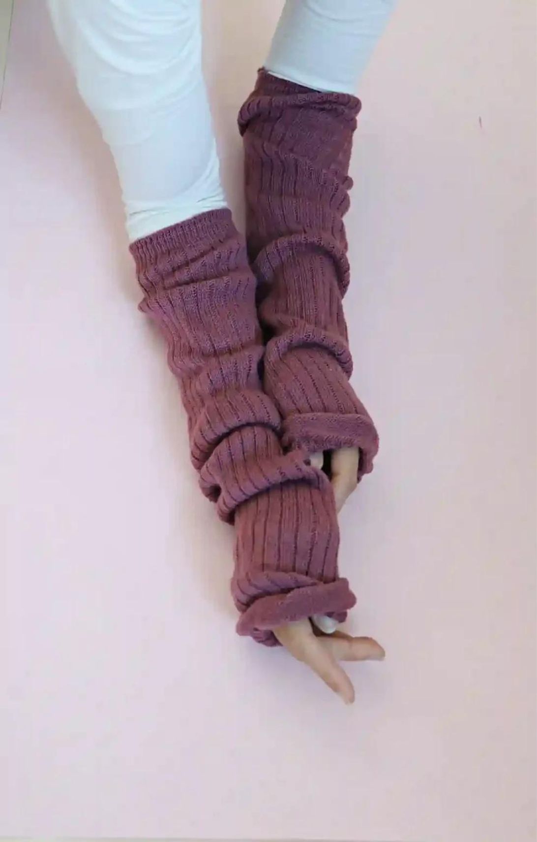 Woman's arm wearing ivory colored TOPS with Dusty Rose color of TABBISOCKS brand Wool Blend Leg and Arm Warmers